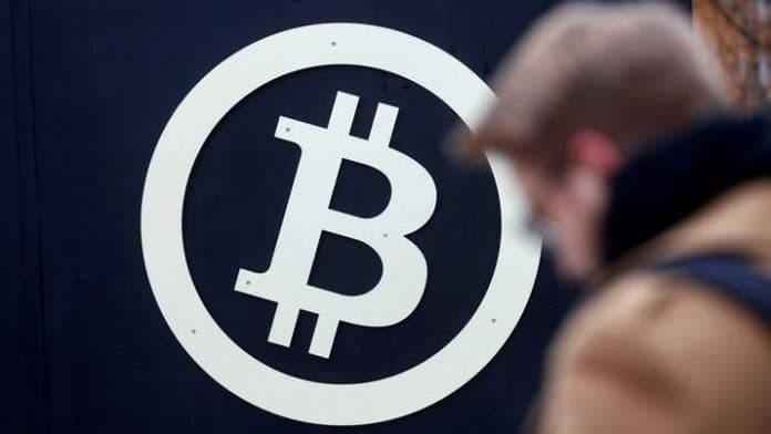 gila_pasar_panik_investor_bitcoin_cs_sehari_rugi_rp_320_t