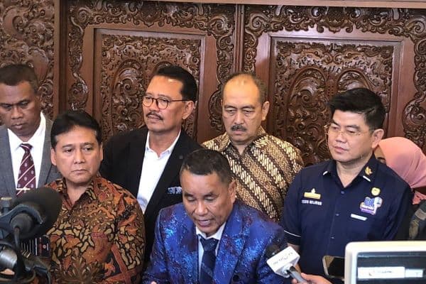 giliran_kantor_luhut_yang_didatangi_hotman_inul_untuk_protes_pajak_hiburan