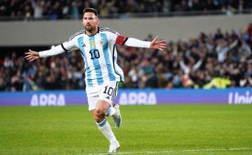 gol_semata_wayang_lionel_messi_buat_argentina_ke_posisi_teratas_fifa