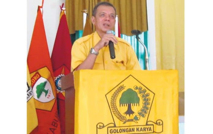 golkar_sumut_bergejolak_riza_fakhrumi_tahir_dicopot_dari_sekretaris