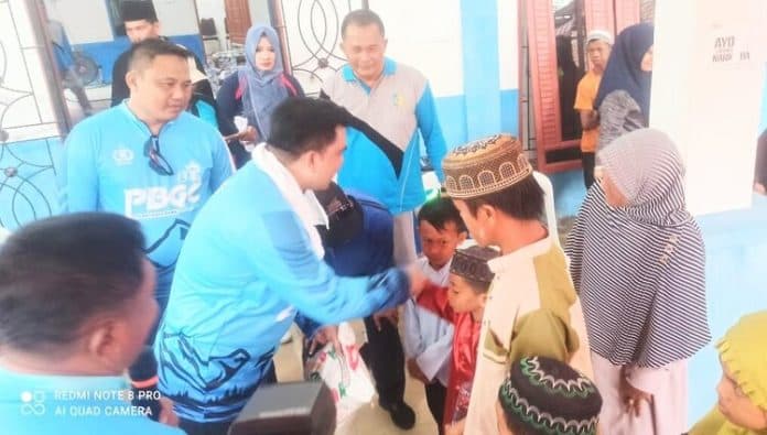 gowes_ke_nibung_hangus_bangun_kondusifitas_kapolres_batu_bara_santuni_80_anak_yatim