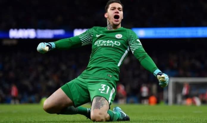 guardiola_berharap_ederson_bertahan_di_man_city