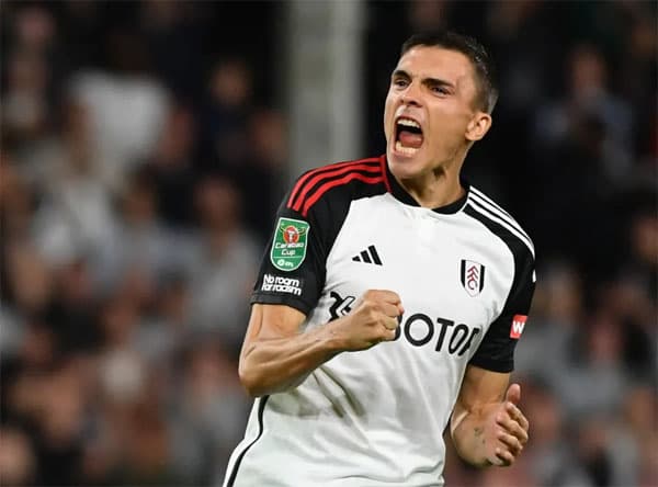 guardiola_disebut_bakal_ikut_bersaing_dapatkan_gelandang_fulham_joao_palinha