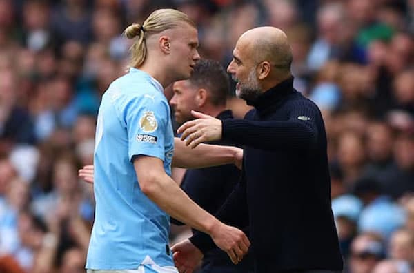 guardiola_mengaku_tak_nyaman_city_di_puncak_klasemen