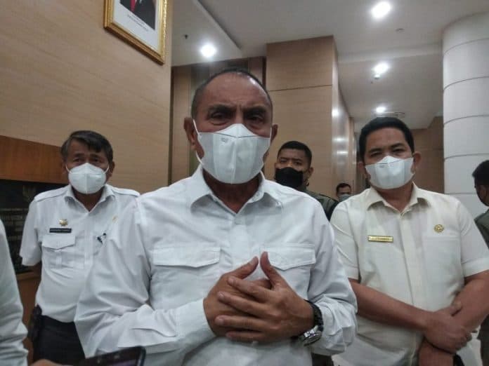 gubernur_kritik_kinerja_dinas_pendidikan_sumut_yang_lambat