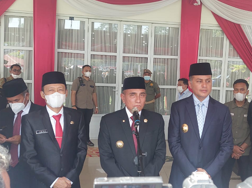 gubernur_lantik_arief_sudarto_trinugroho_jadi_sekda_provinsi_sumut