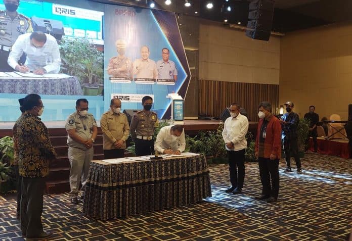 gubsu_pakai_qris_bayar_pajak_kendaraan_hanya_2_menit