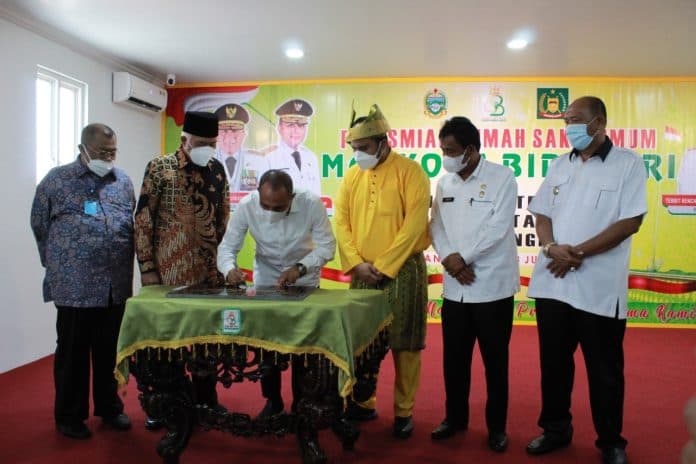 gubsu_resmikan_rsu_mahkota_bidadari_di_langkat