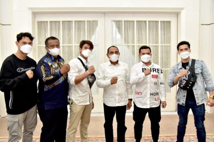 gubsu_sambut_baik_niat_rizky_billar_dan_putra_siregar_majukan_psms_medan