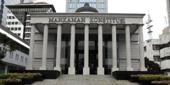 gugatan_usia_caprescawapres_tunggu_putusan_ketua_mk_banyak_pemimpin_kalangan_muda