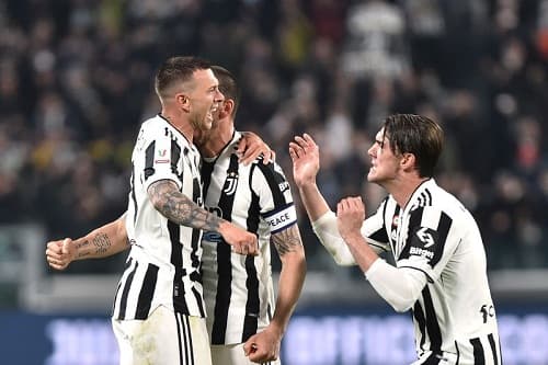 gulung_fiorentina_2_0_juventus_tantang_inter_milan_di_final_coppa_italia