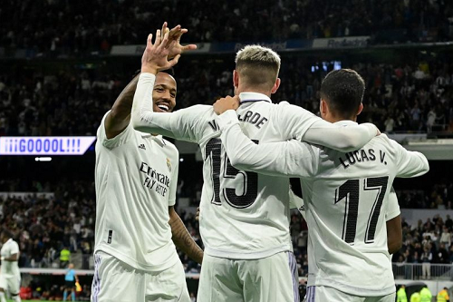 gulung_sevilla_3_1_madrid_makin_kokoh_di_puncak_klasemen