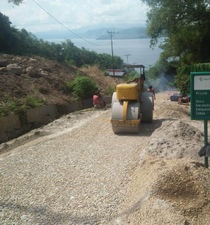 gunakan_dd_jalan_sosor_pasir_400_meter_diaspal