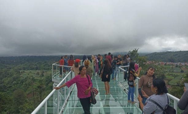 gundaling_sky_hill_memoles_keindahan_di_bukit_gundaling