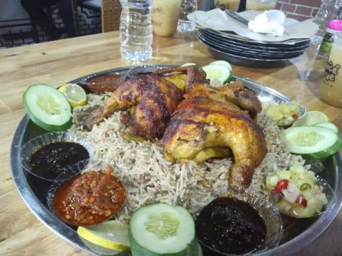 gurihnya_nasi_kebuli_khas_timur_tengah_di_kisaran_wajib_coba