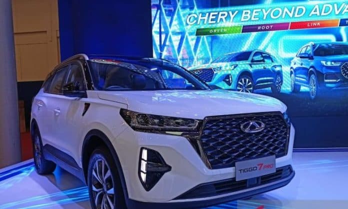 hadir_di_indonesia_chery_tiggo_7_dan_8_pro_dibandrol_mulai_rp368_jutaan