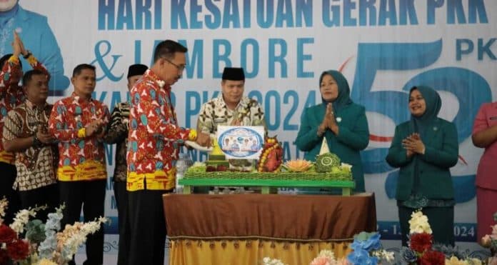 hadiri_peringatan_hkg_pkk_ke_52_ini_ajakan_bupati_labusel