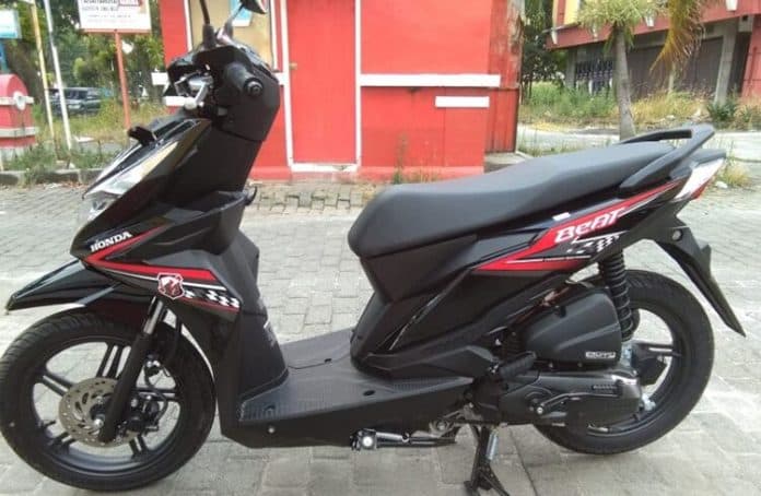 hadiri_pesta_di_wisma_tama_siantar_motor_honda_beat_hitam_list_merah_digondol_maling