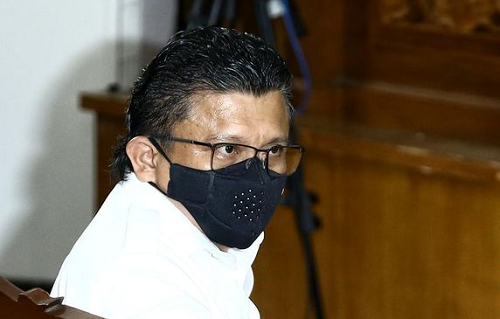 hakim_ferdy_sambo_tembak_brigadir_j_dengan_senpi_glock_17_austria