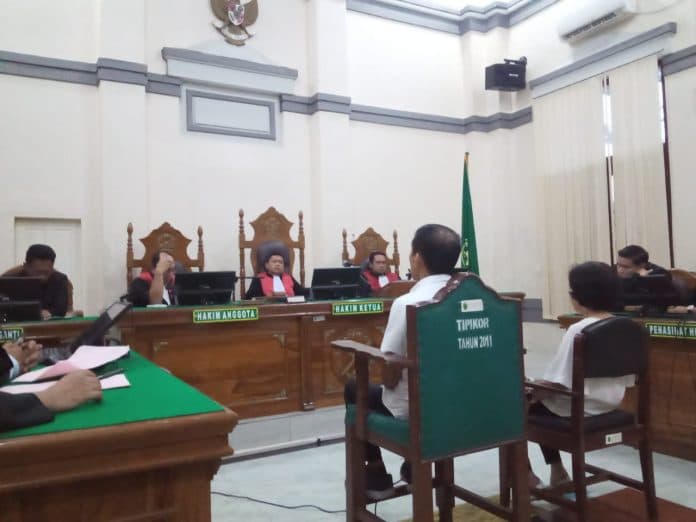 hakim_pn_medan_vonis_lepas_pasutri_pemalsuan_surat