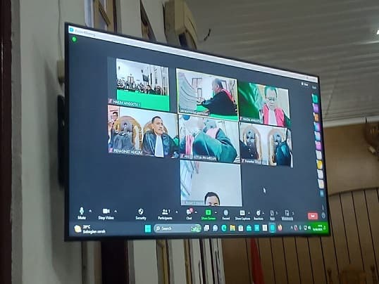 hakim_tolak_permohonan_pembacaan_pleidoi_apin_bk_3_pekan_lagi