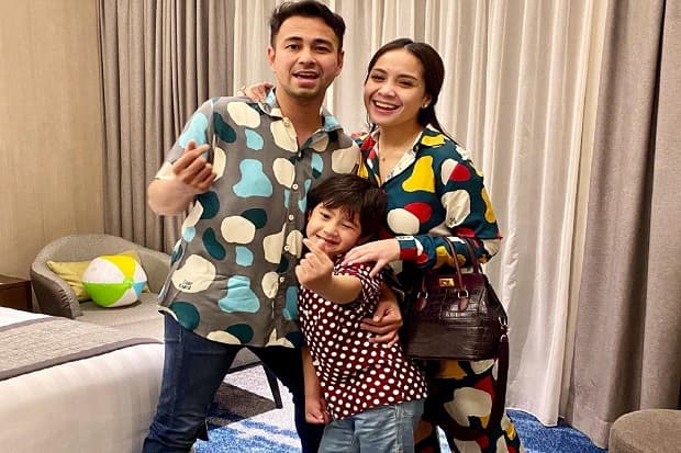 hamil_anak_kedua_nagita_slavina_gampang_lelah_dan_berjerawat