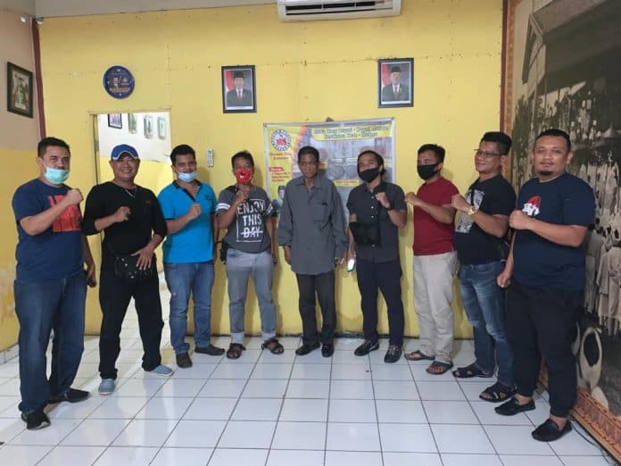handphone_istri_mantan_gubsu_dicuri_brimob_poldasu_turun_tangan