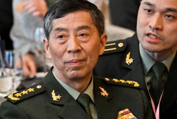 hanya_6_bulan_menjabat_menhan_china_li_shangfu_resmi_dipecat