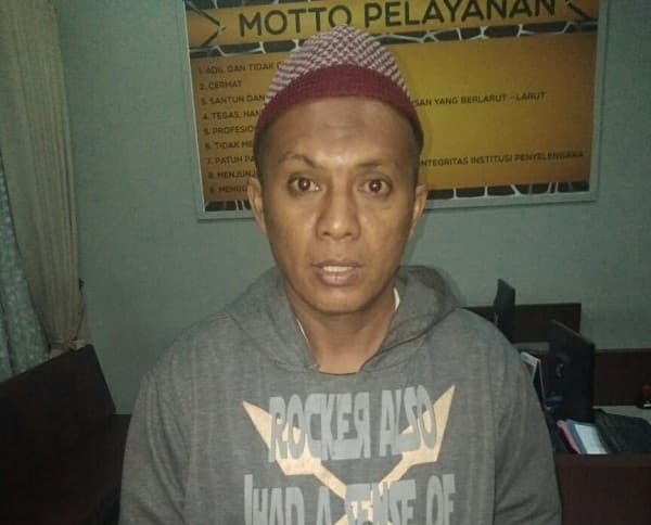 hanya_karena_bernyanyi_nyanyi_julianta_bunuh_istrinya_sendiri