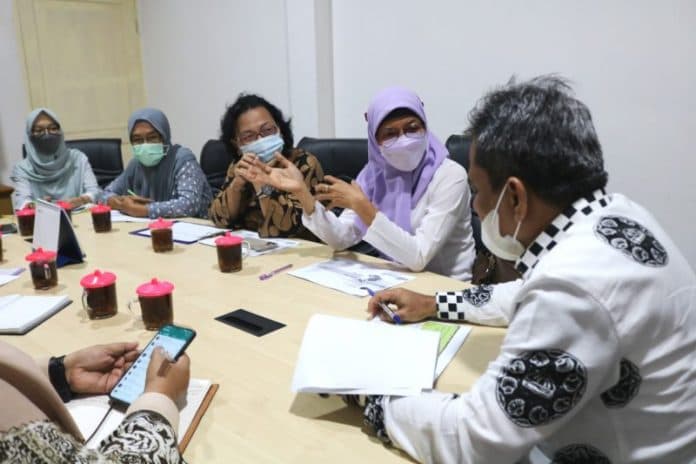 hapsari_ajak_pemda_sumut_kembangkan_konsep_kampung_nutrisi_keluarga