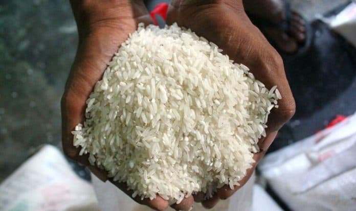 harga_beras_medium_melambung_di_gunung_sitoli_capai_rp20000kg