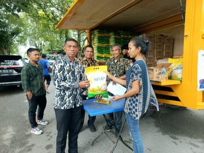 harga_beras_melonjak_pasar_murah_keliling_terus_bergerak_jangkau_masyarakat