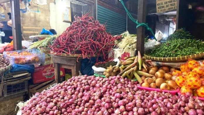 harga_cabai_merah_masih_anjlok_di_medan_cuma_rp22000_per_kg