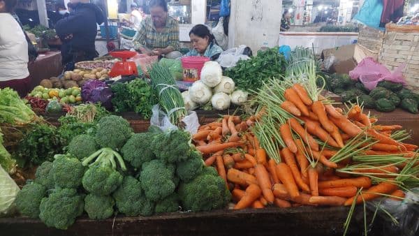 harga_cabai_merah_turun_sehari_jelang_lebaran_labu_jipang_melambung