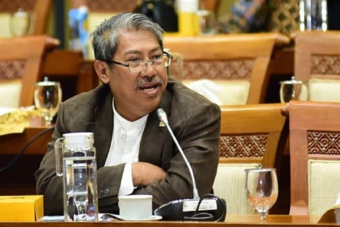 harga_dan_ketersediaan_solar_stabil_pemerintah_diminta_penyesuaian_subsidi_solar_kepada_masyarakat