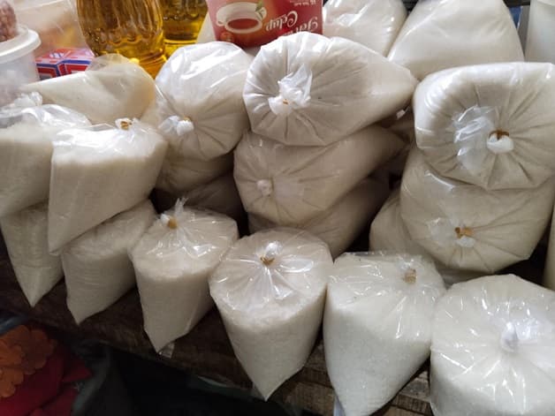 harga_gula_pasir_di_hutabayu_raja_terkerek_naik_pengecer_mulai_mengeluh