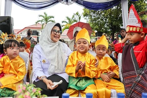 hari_anak_nasional_wali_kota_siantar_penuhi_haknya