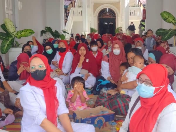 hari_ini_5_orang_nakes_asahan_aksi_jalan_kaki_ke_jakarta_temui_jokowi