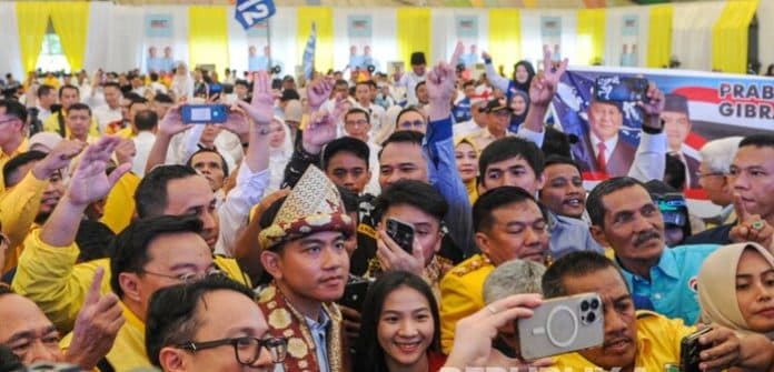 hari_ini_gibran_ke_taput_dan_toba_kunjungi_gudang_ekspor_kopi_lintong_dan_dell_institute