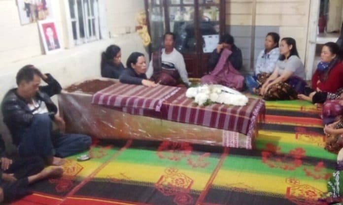 hari_ini_mahasiswa_taput_diduga_dibunuh_dimakamkan_di_kampung_halamannya