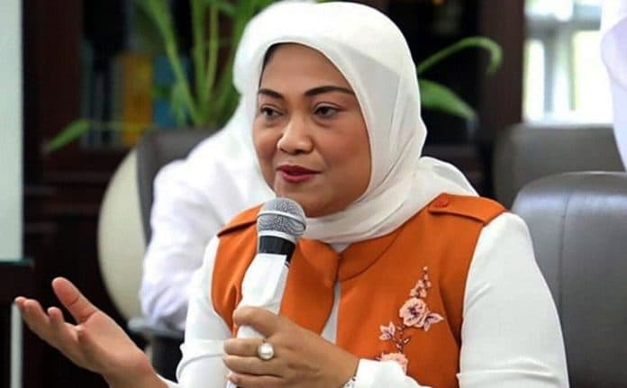 hari_ini_semua_gubernur_wajib_umumkan_ump_tahun_2024