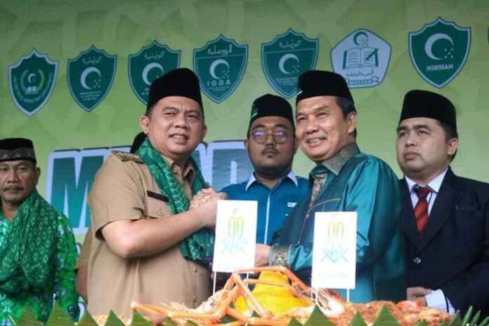 hari_jadi_al_washliyah_bupati_labuhanbatu_ingin_kerja_sama