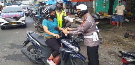 hari_ke_7_ops_zebra_toba_di_siantar_satlantas_lebih_kedepankan_prokes