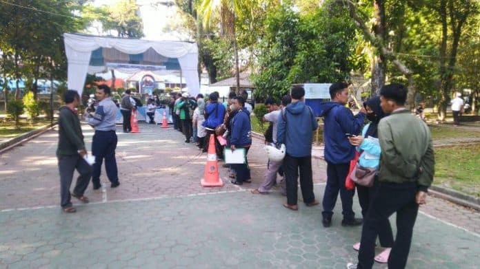 hari_pertama_dishub_bagikan_4000_lebih_tiket_mudik_bersama_pemko_medan