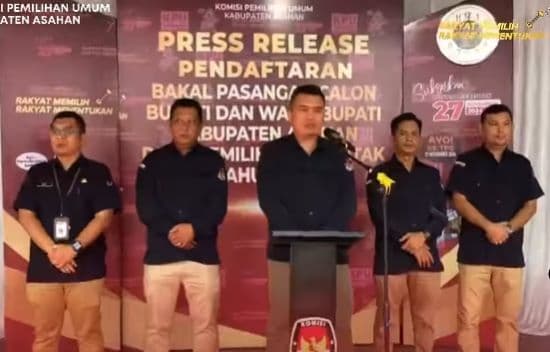 hari_pertama_pendaftaran_belum_ada_tanda_calon_yang_datang_ke_kpu_asahan