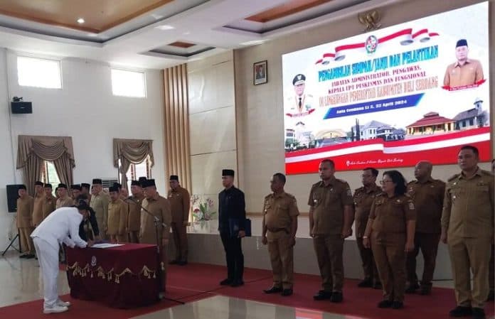 hari_terakhir_menjabat_bupati_deli_serdang_lantik_89_pejabat_dan_disetujui_kemendagri