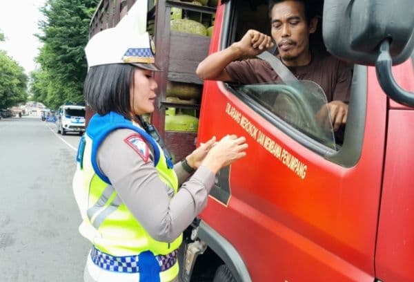 hari_terakhir_ops_zebra_toba_2023_polres_tebing_tinggi_keluarkan_71_surat_tilang