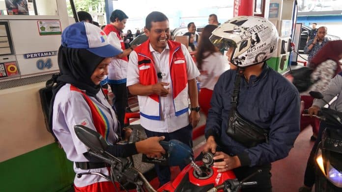 harpelnas_2023_pertamina_apresiasi_pelanggan_dan_lakukan_uji_emisi_gratis_di_sumut
