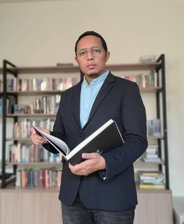 hasan_nasbi_dari_dunia_jurnalisme_ke_jabatan_kepala_kantor_komunikasi_kepresidenan