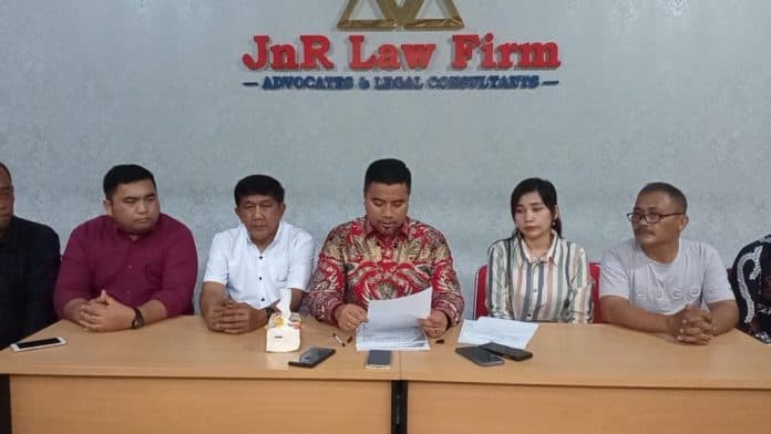 hasil_autopsi_belum_keluar_penguburan_almarhum_bripka_arfan_saragih_ditolak_secara_kedinasan